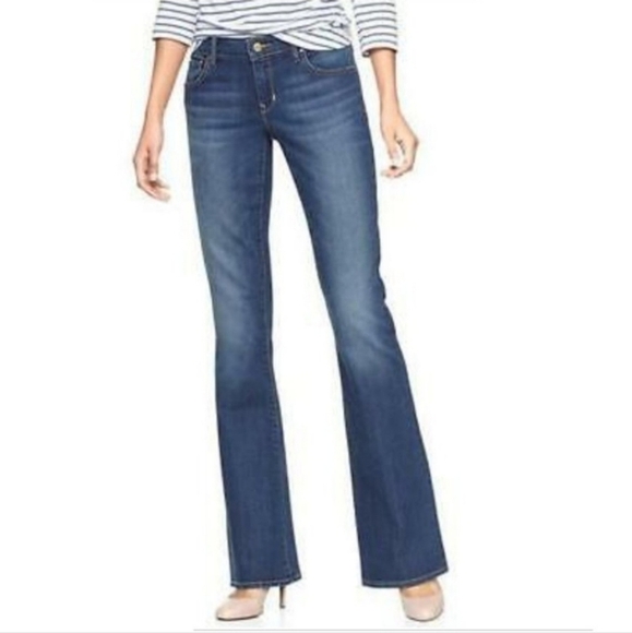 GAP Curvy Bootcut Jeans 28 6 Regular Denim Blue Jeans Everyday Classic Basic EUC - Picture 1 of 7